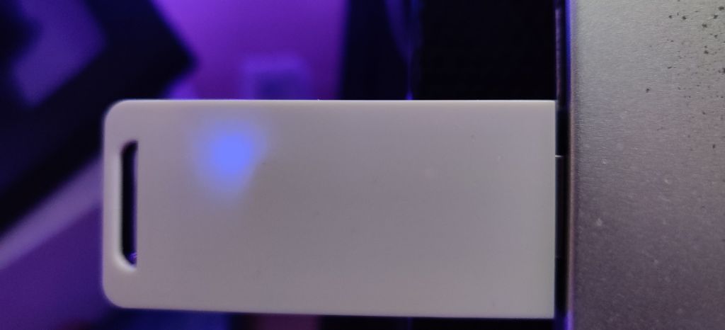 Figura 13: LED azul señalando la operación de escaneo